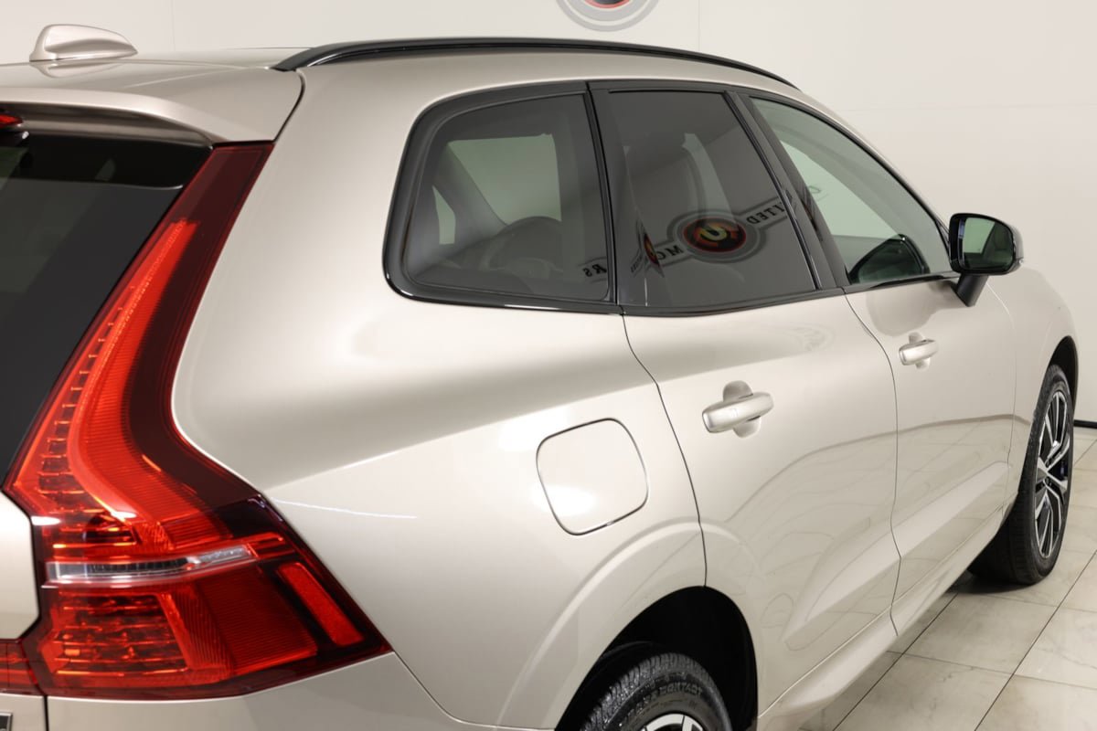 Used 2025 Volvo XC60 B5 Plus w/ Protection Package Premier AWD/4WD image 43