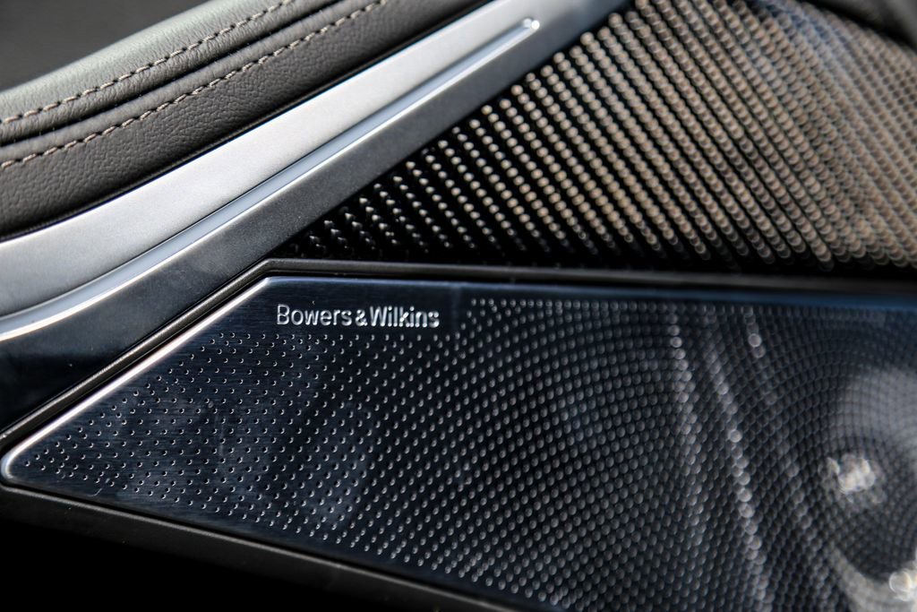 New 2026 BMW X7 M60i image 19