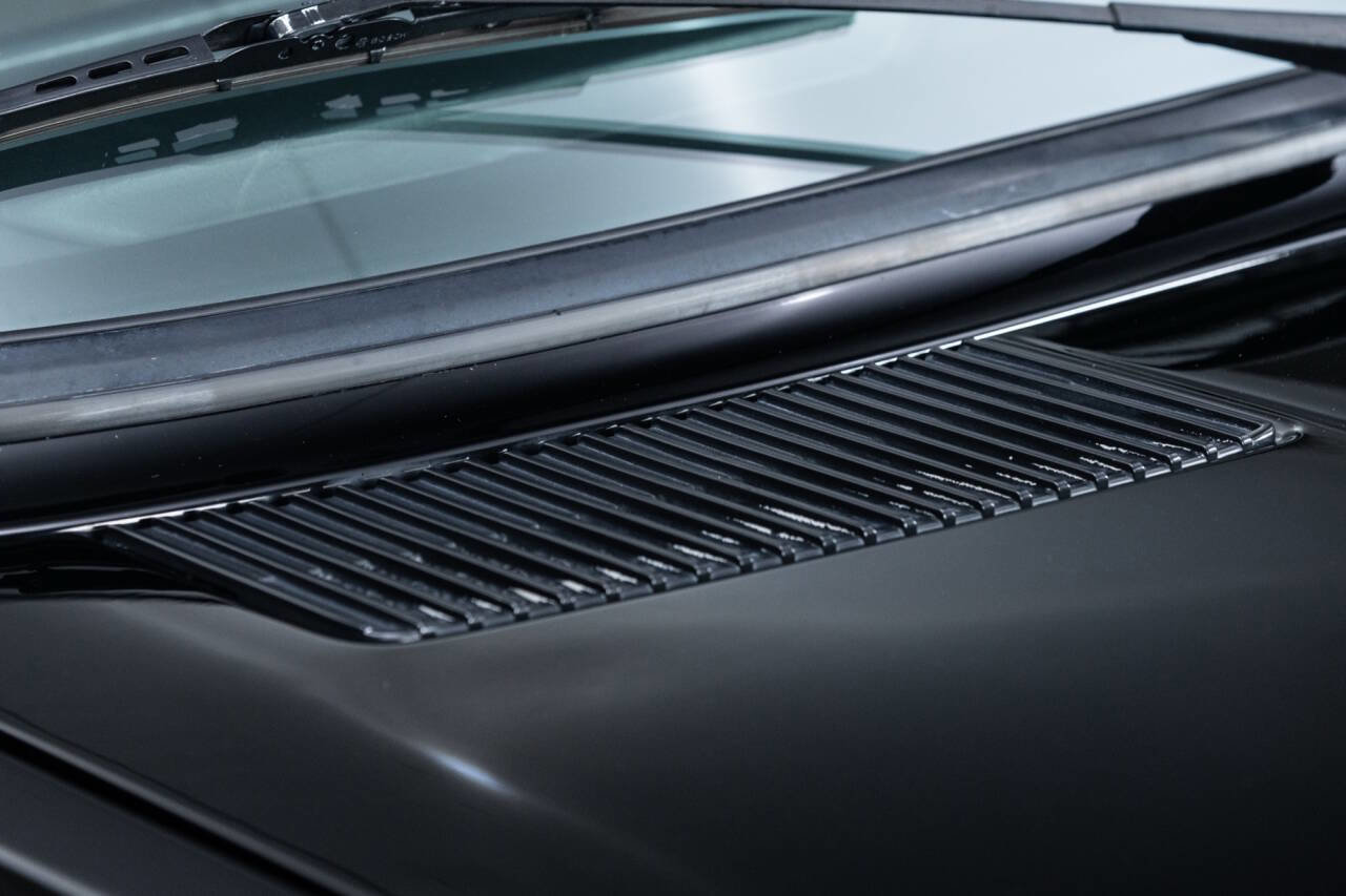 Used 1988 BMW M5 image 23