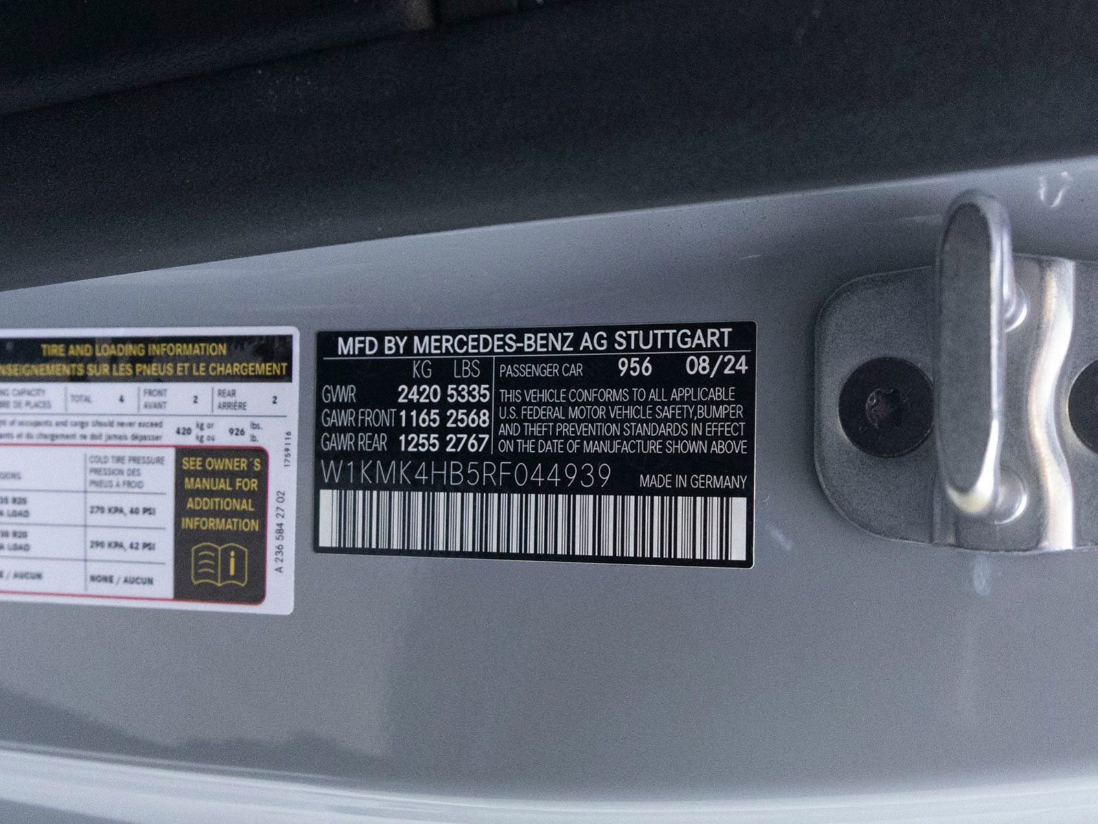 Used 2024 Mercedes-Benz CLE 300 4MATIC Cabriolet w/ Night Package image 26