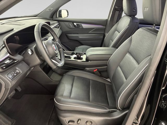 Used 2025 Buick Enclave Sport Touring w/ Power Package image 12
