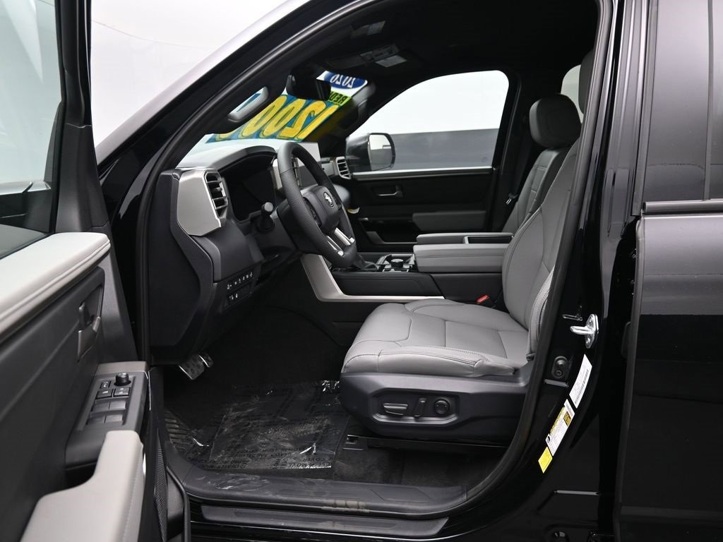 New 2026 Toyota Tundra Limited image 9