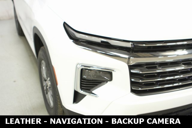 New 2025 Chevrolet Traverse LT w/ Driver Confidence Package image 8