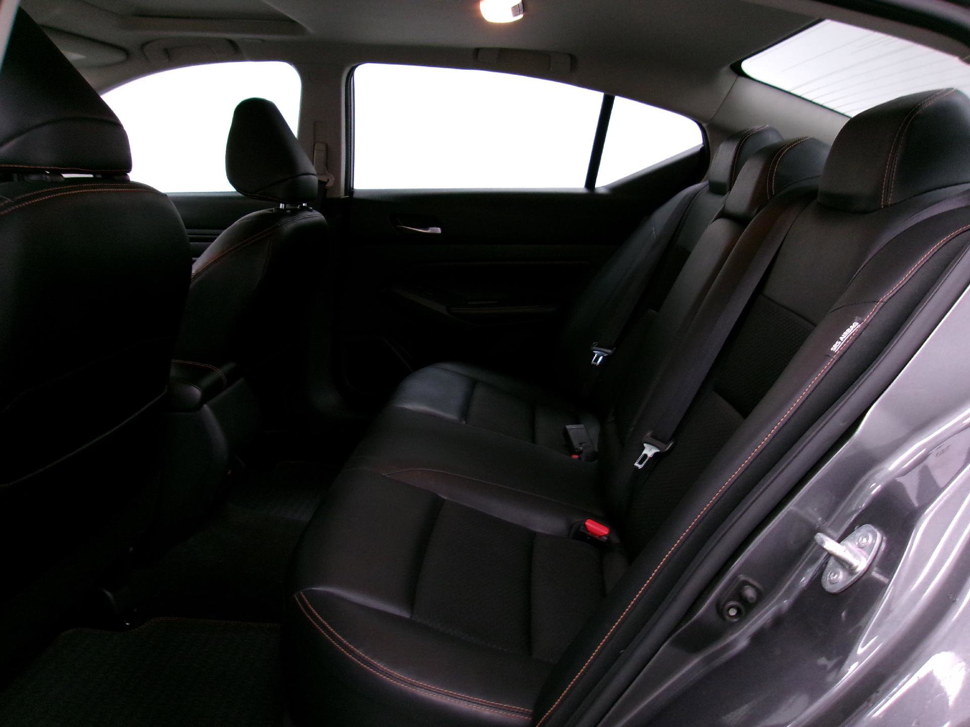 Used 2021 Nissan Altima 2.0 SR image 10