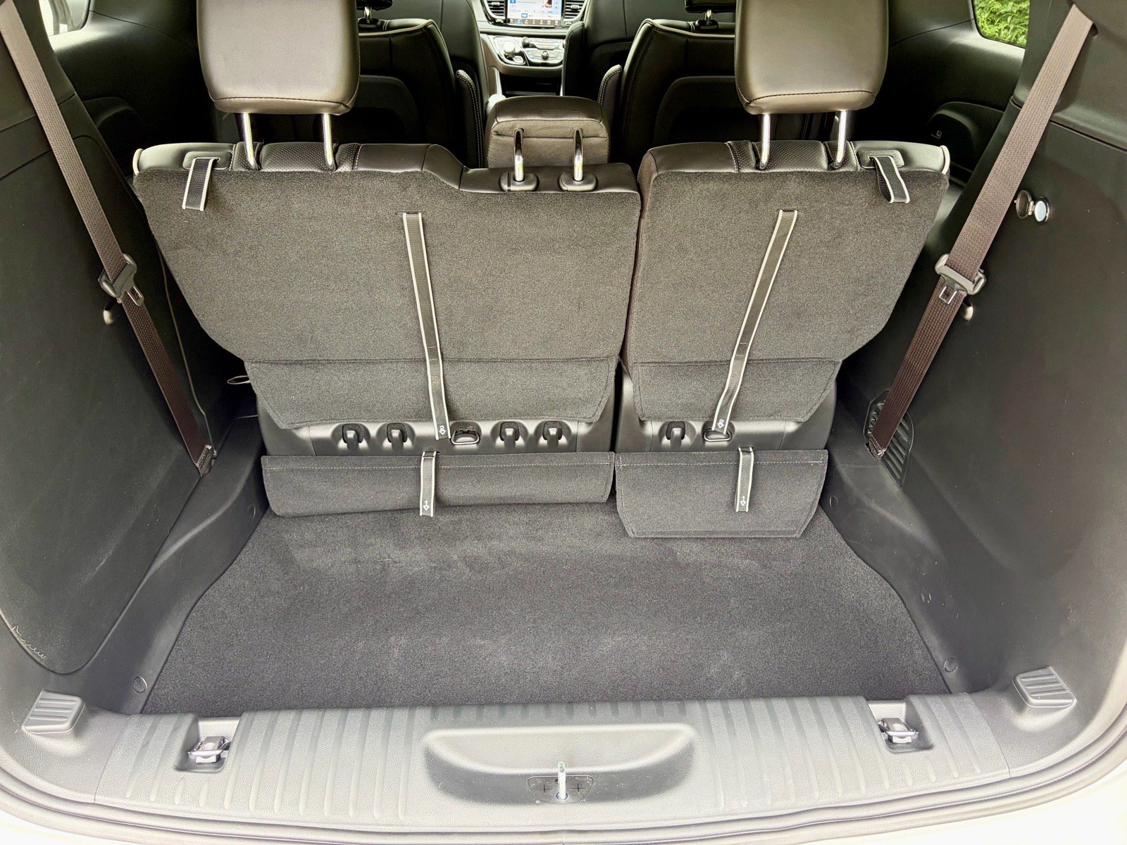 New 2027 Chrysler Pacifica Limited FWD image 18
