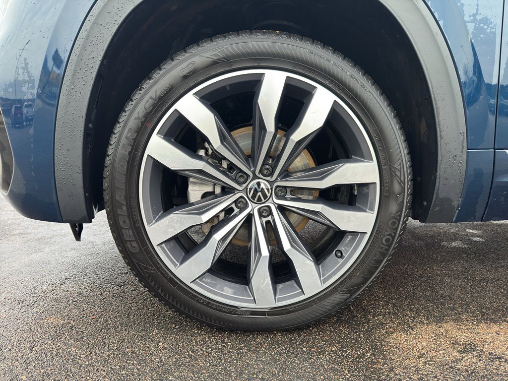 Used 2021 Volkswagen Atlas SEL R-Line image 31