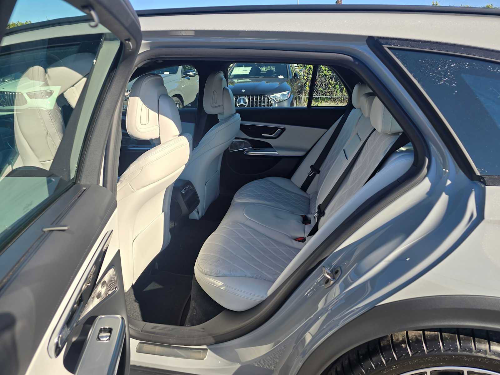 New 2026 Mercedes-Benz E 450 4MATIC All-Terrain Wagon image 18