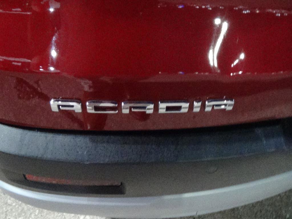 Used 2023 GMC Acadia SLE FWD image 10