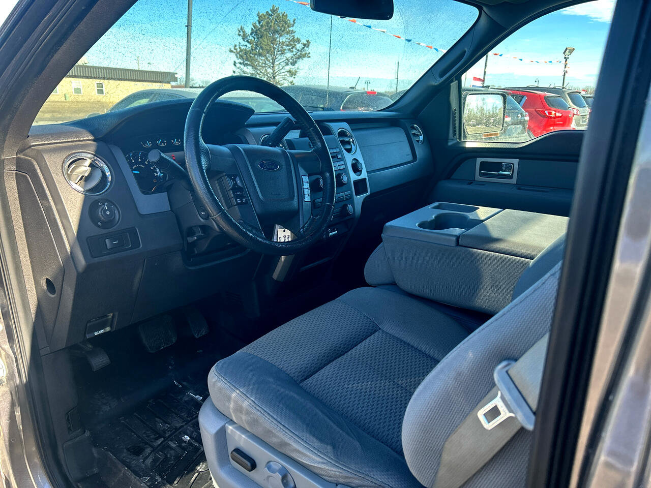 Used 2011 Ford F150 XLT w/ XLT Chrome Pkg image 3