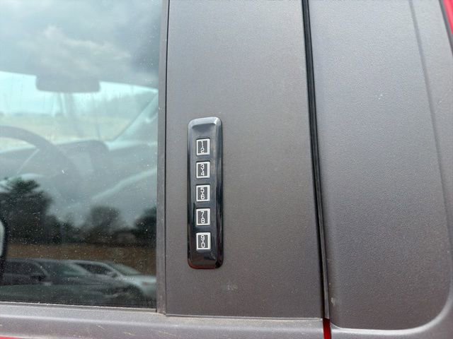 Used 2023 Ford F250 XLT w/ FX4 Off-Road Package image 12