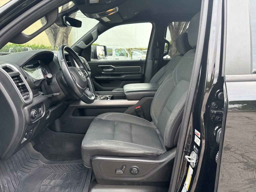 Used 2022 RAM 1500 Big Horn AWD/4WD image 8