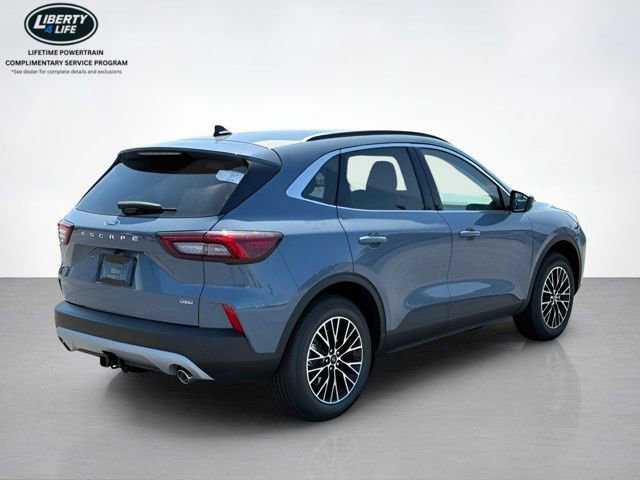 New 2026 Ford Escape SE image 3