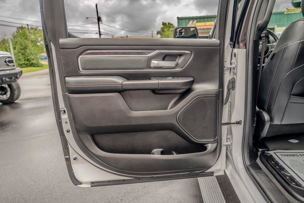 Used 2023 RAM 1500 Big Horn AWD/4WD image 18