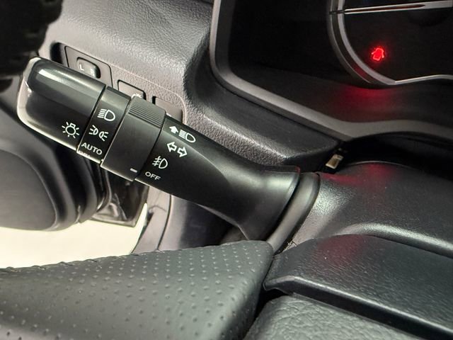 Used 2015 Toyota 4Runner Limited AWD/4WD image 15