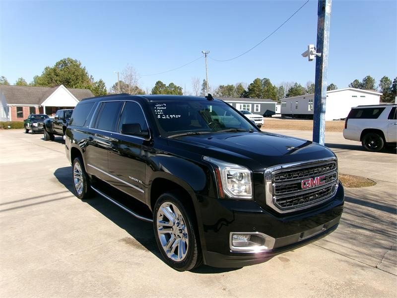 Used 2019 GMC Yukon XL SLT w/ Premium Edition image 2