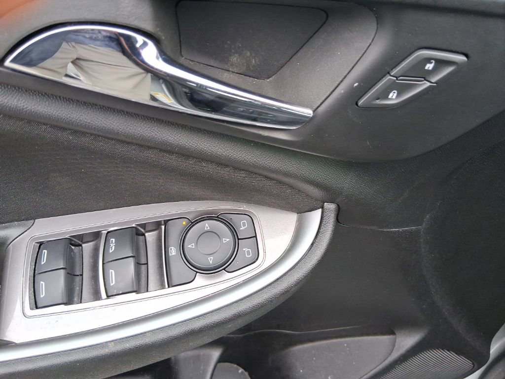 Used 2024 Chevrolet Malibu LT image 9