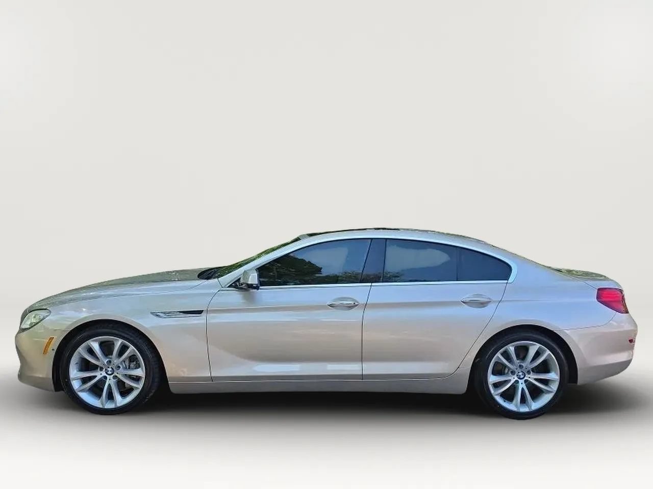 Used 2015 BMW 640i Gran Coupe RWD image 5
