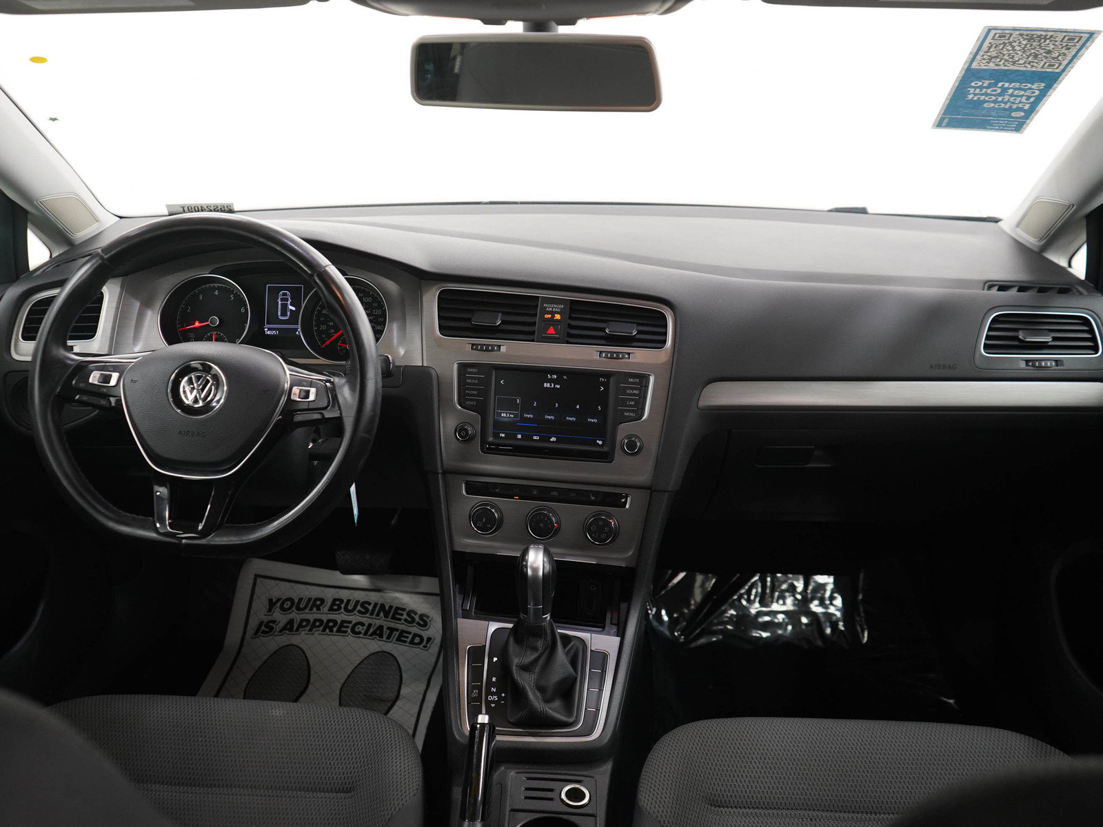 Used 2017 Volkswagen Golf S AWD/4WD image 13