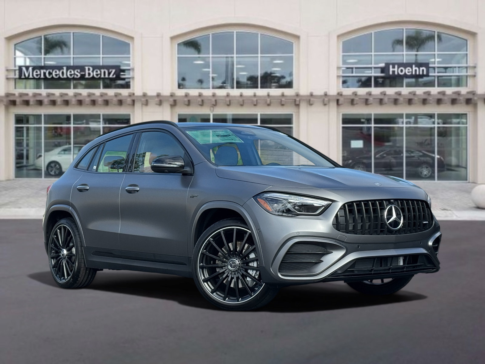 New 2026 Mercedes-Benz GLA 35 AMG 4MATIC image 1