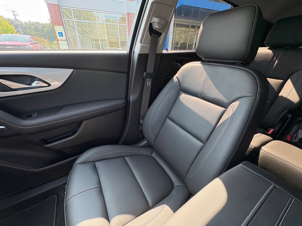 New 2026 Chevrolet Blazer LT FWD image 12