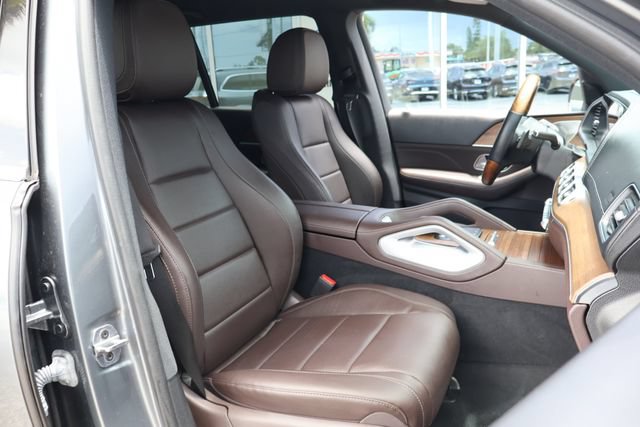 Used 2022 Mercedes-Benz GLS 450 4MATIC image 26
