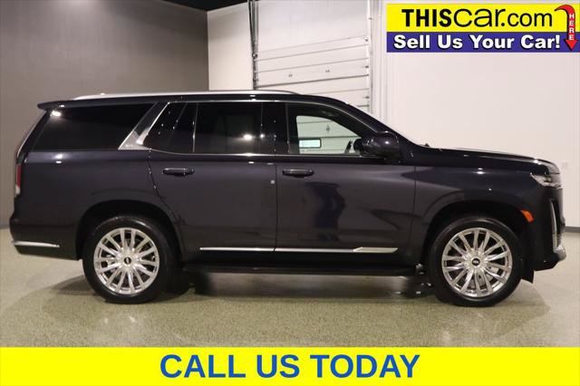 Used 2022 Cadillac Escalade Premium Luxury RWD image 9