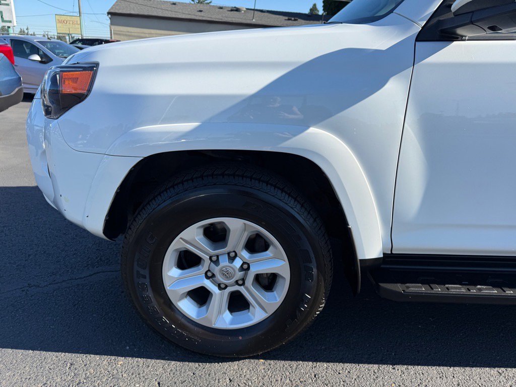 Used 2024 Toyota 4Runner SR5 Premium w/ Moonroof Package image 13