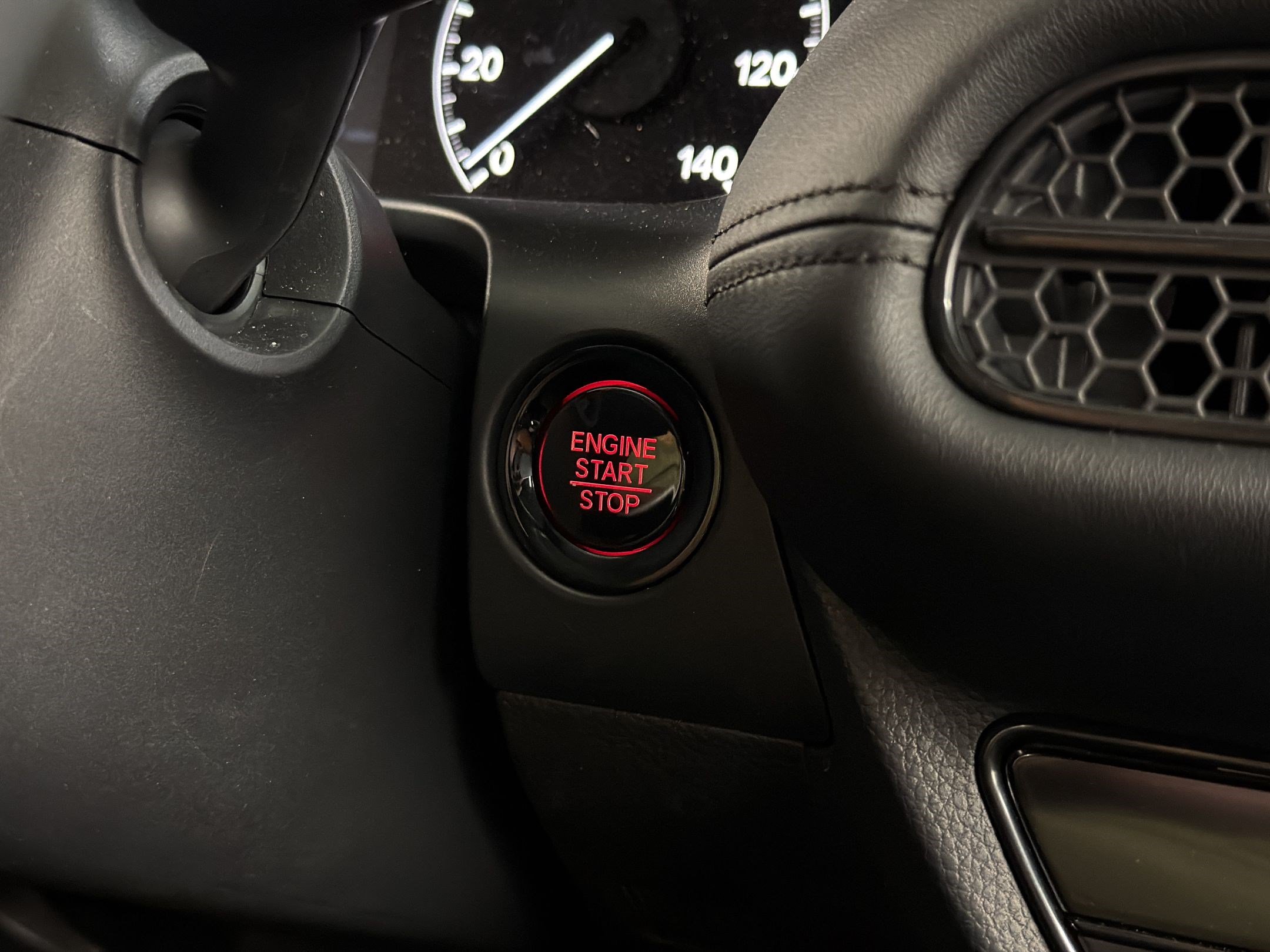 Certified 2024 Honda HR-V LX image 25