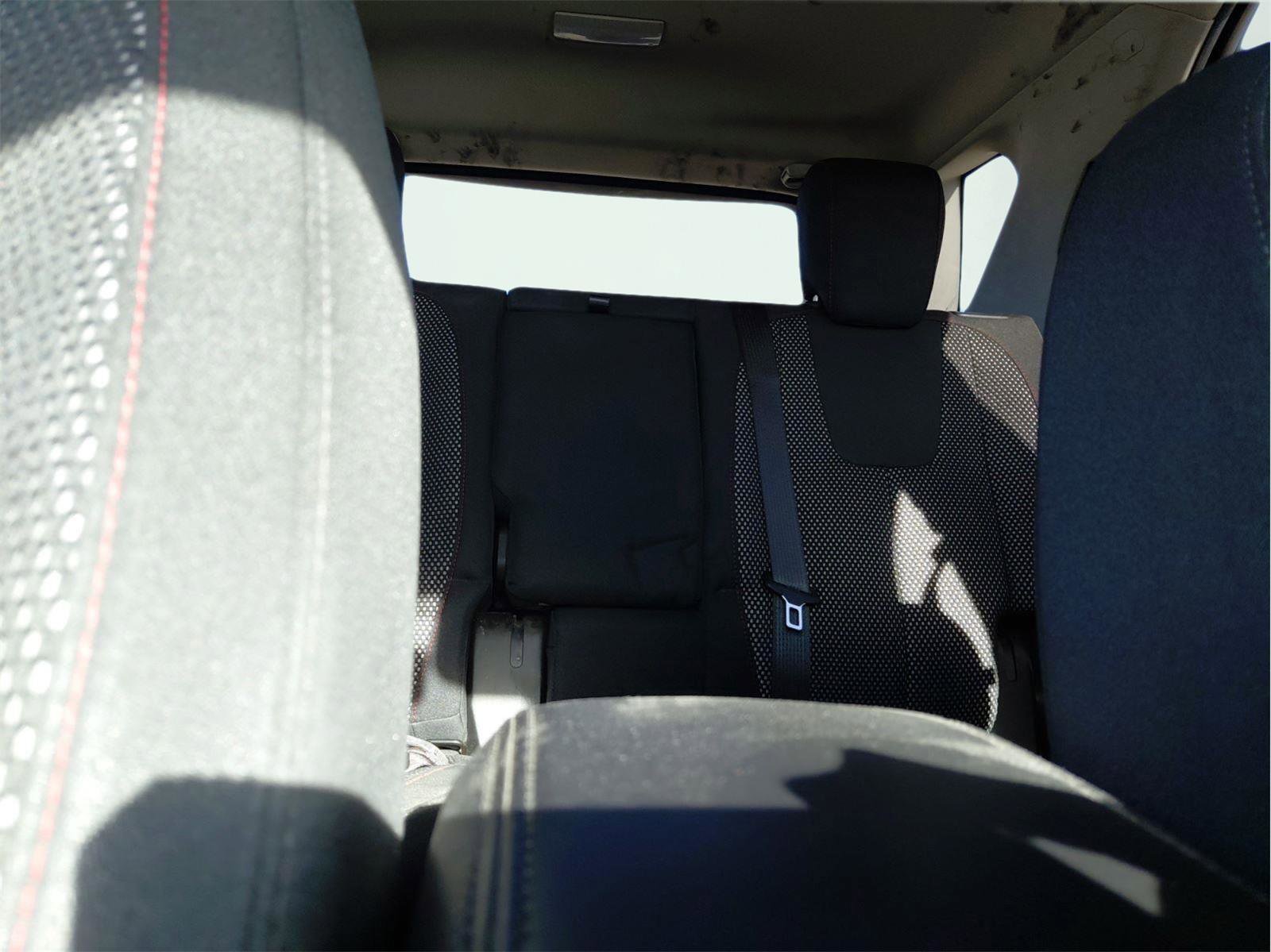 Used 2016 Chevrolet Equinox LT w/ Convenience Package image 33