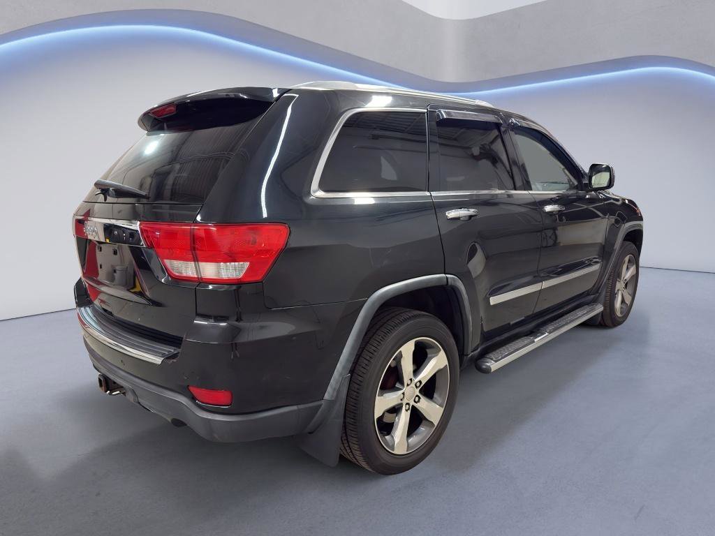 Used 2012 Jeep Grand Cherokee Overland image 6
