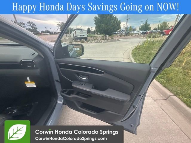 New 2025 Honda Pilot Touring image 32