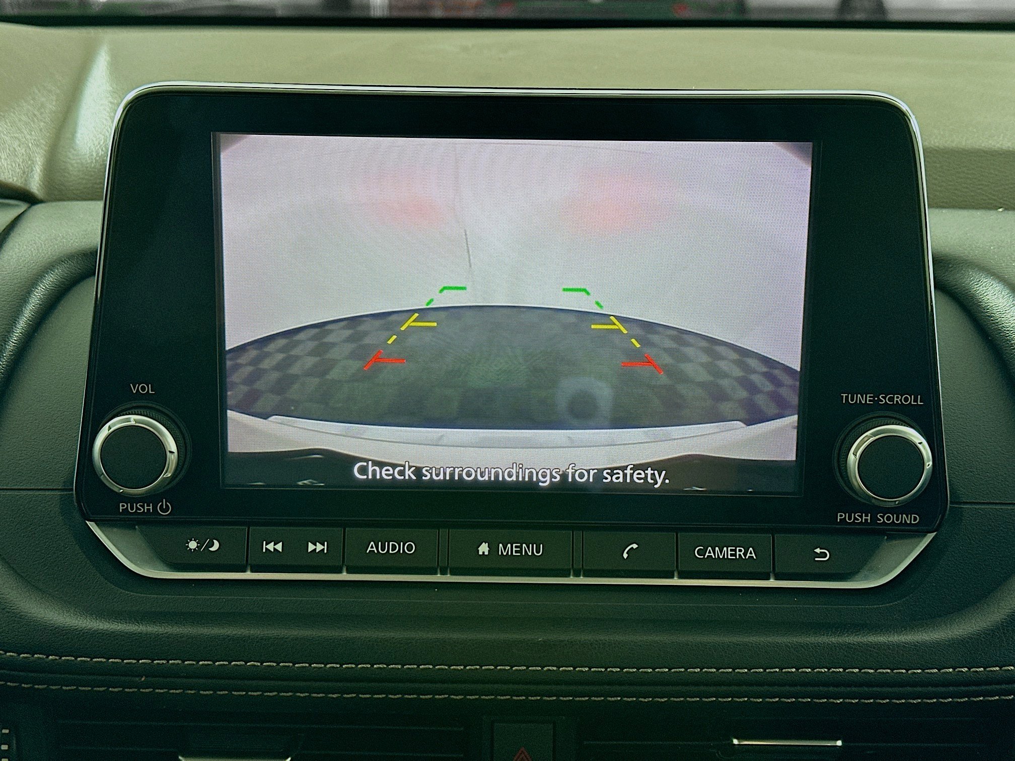 Used 2023 Nissan Rogue SV image 22