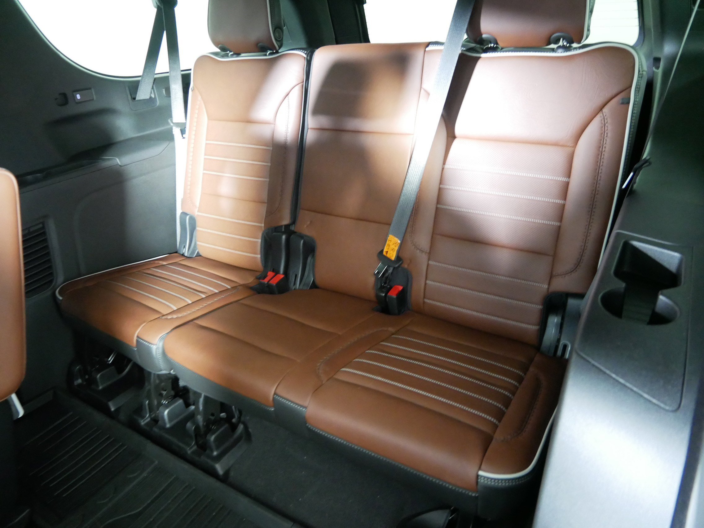 Used 2024 GMC Yukon XL Denali Ultimate image 33