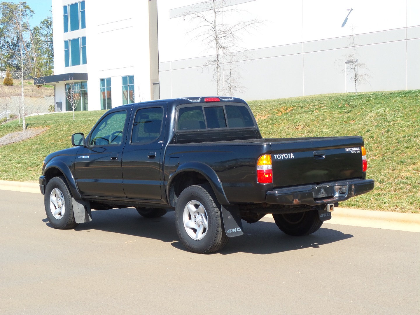 Used 2004 Toyota Tacoma DoubleCab V6 Auto 4WD image 5