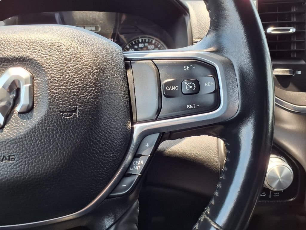 Used 2023 RAM 1500 Laramie w/ Off Road Group AWD/4WD image 14