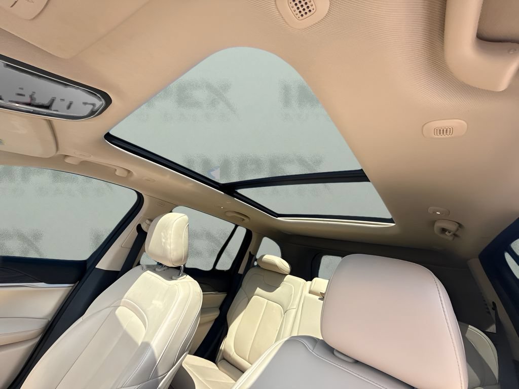 Used 2022 Jeep Grand Cherokee Limited AWD/4WD image 6