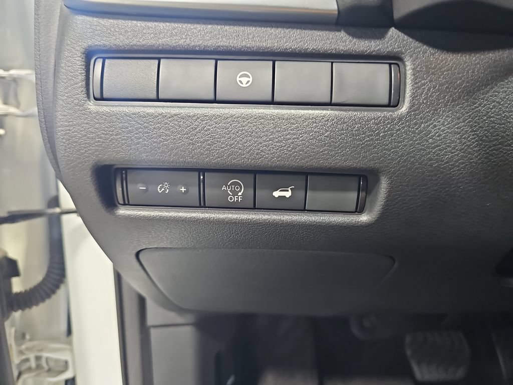 Certified 2023 Nissan Rogue SV w/ SV Premium B Package AWD/4WD image 26