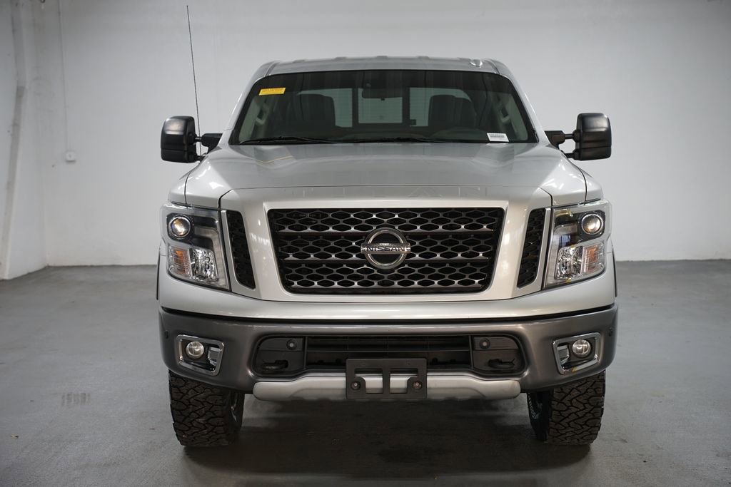 Used 2018 Nissan Titan PRO-4X w/ Pro-4x Utility Package image 2
