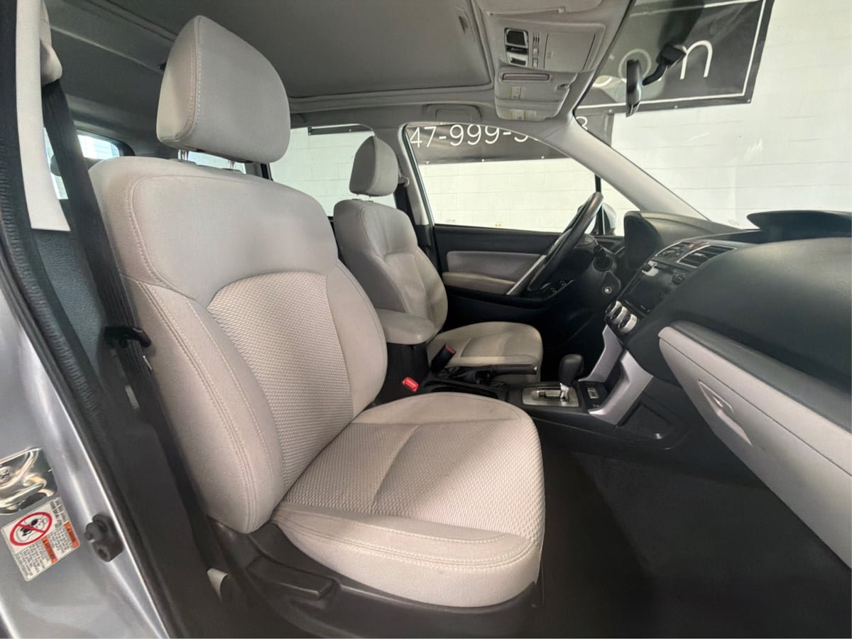 Used 2018 Subaru Forester 2.5i Premium w/ Protection Package #3A AWD/4WD image 14