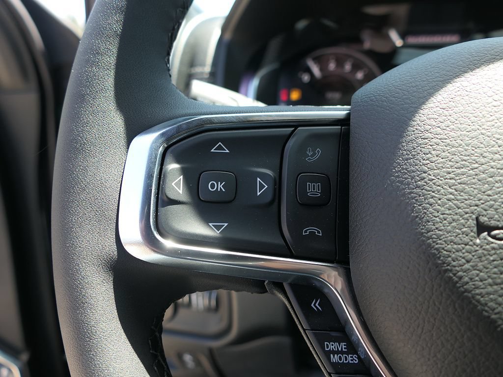 New 2026 RAM 1500 Laramie AWD/4WD image 13