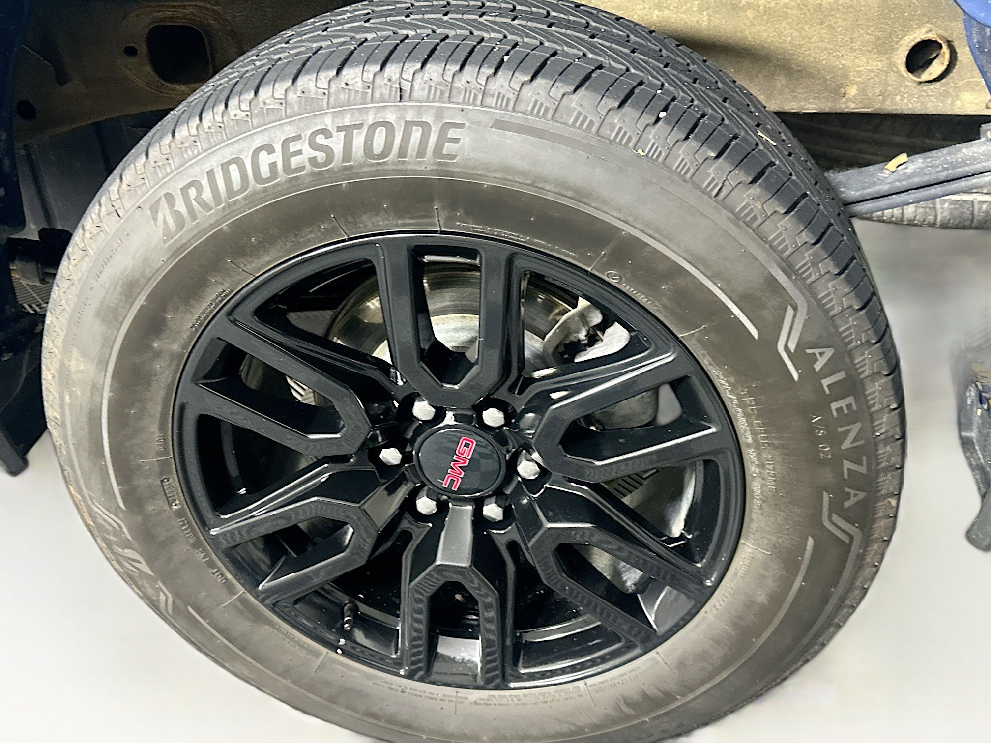 Used 2024 GMC Sierra 1500 Elevation image 11