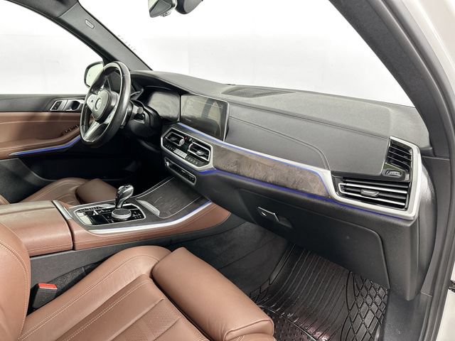 Used 2022 BMW X5 xDrive40i w/ M Sport Package AWD/4WD image 30