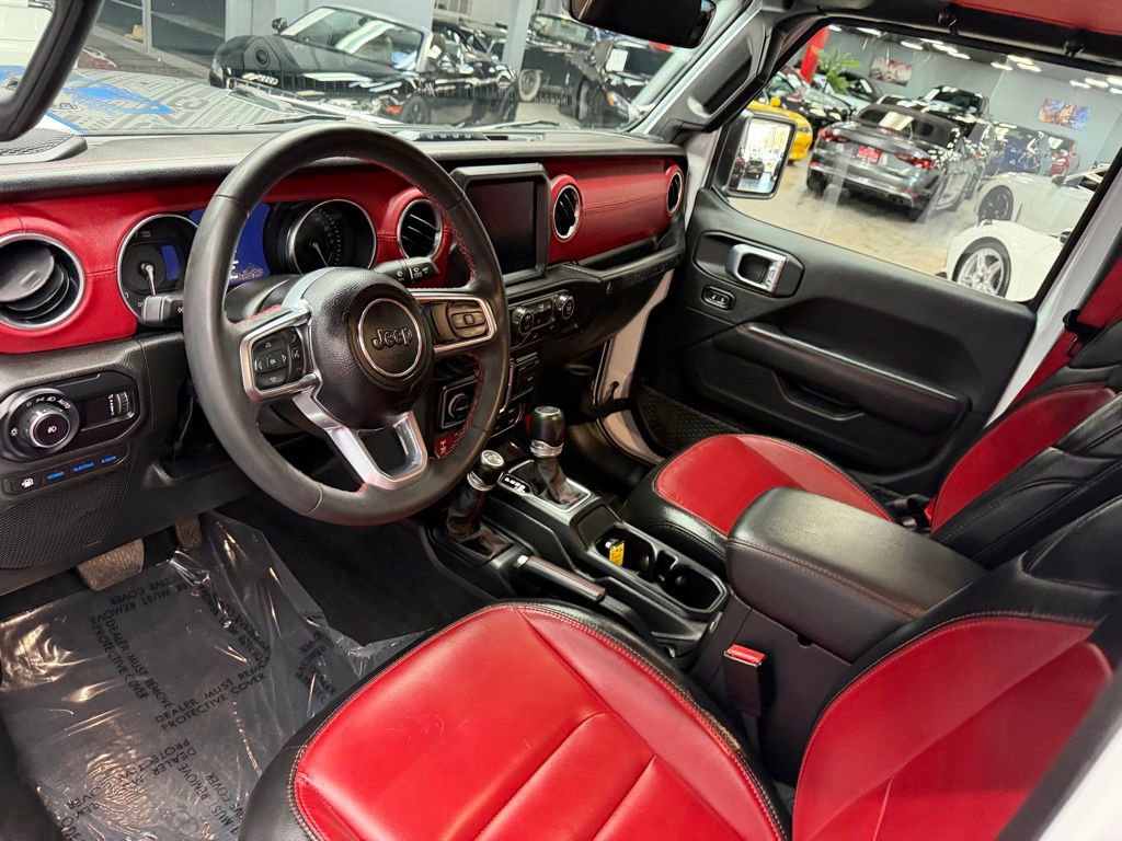 Used 2023 Jeep Wrangler Unlimited Rubicon 4xe AWD/4WD image 32