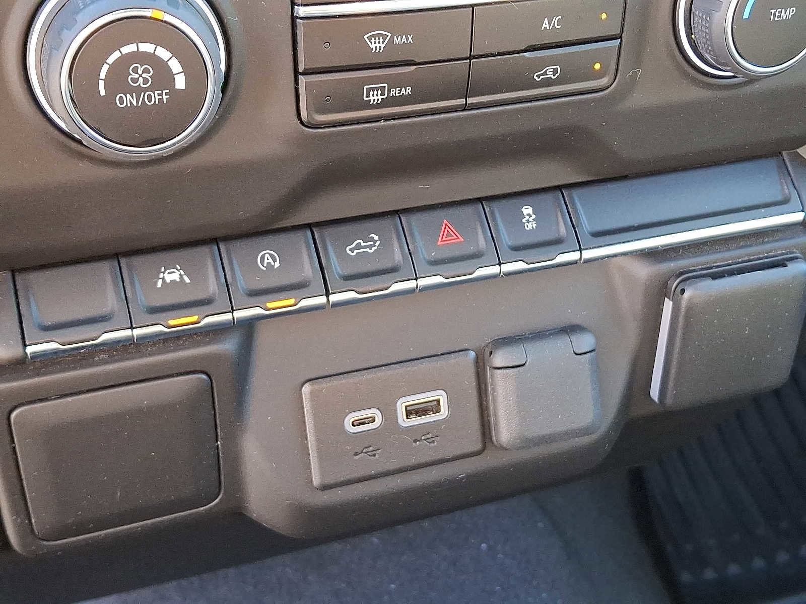 Used 2023 Chevrolet Silverado 1500 Custom w/ LPO, Dark Essentials Package image 24