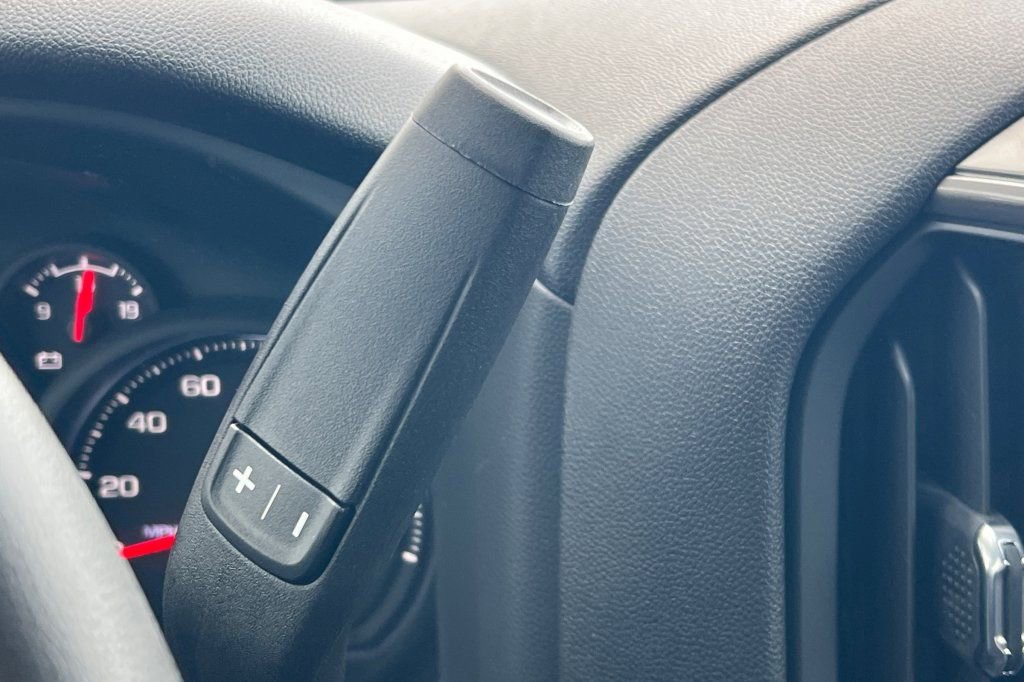 New 2026 Chevrolet Silverado 1500 Custom Trail Boss w/ Dark Appearance Package image 17