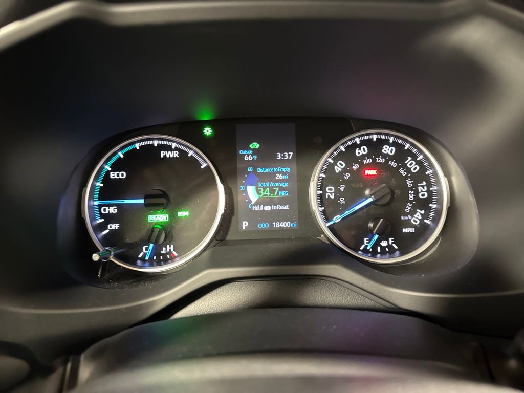 Used 2022 Toyota RAV4 XLE AWD/4WD image 20