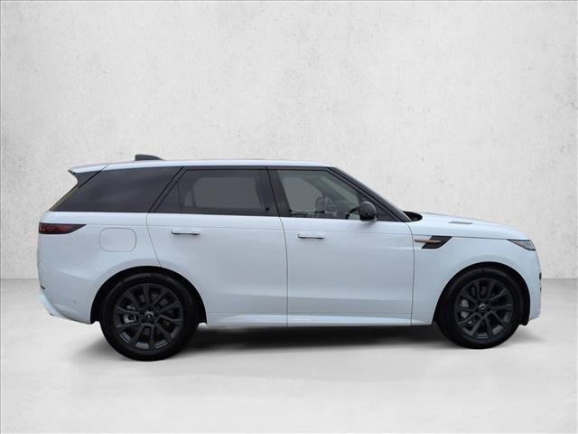 Used 2025 Land Rover Range Rover Sport Dynamic SE AWD/4WD image 4