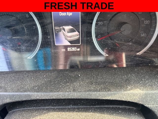 Used 2015 Toyota Camry SE w/ Moonroof Package FWD image 9