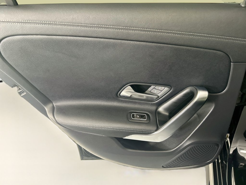 Used 2022 Mercedes-Benz A 220 4MATIC image 24