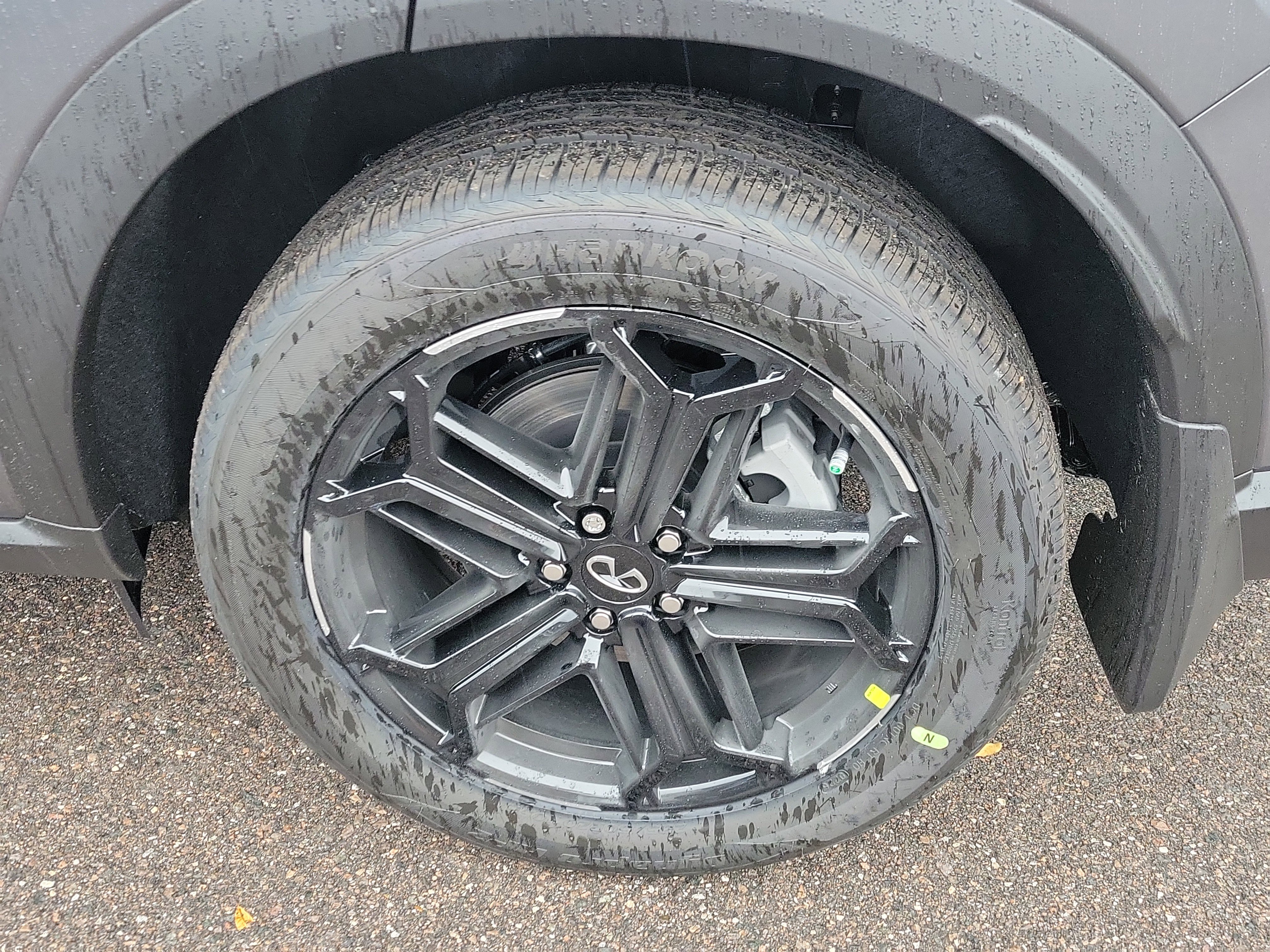 New 2026 INFINITI QX60 Sport w/ Dark Cargo Package image 5